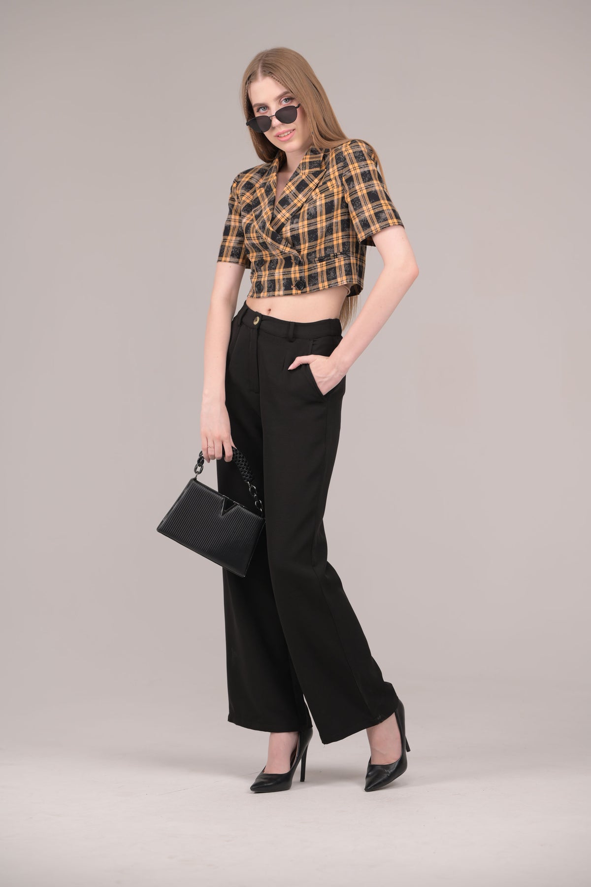 Plaid Baddie Crop Blazer